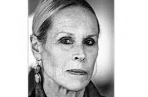 Carolyn Carlson